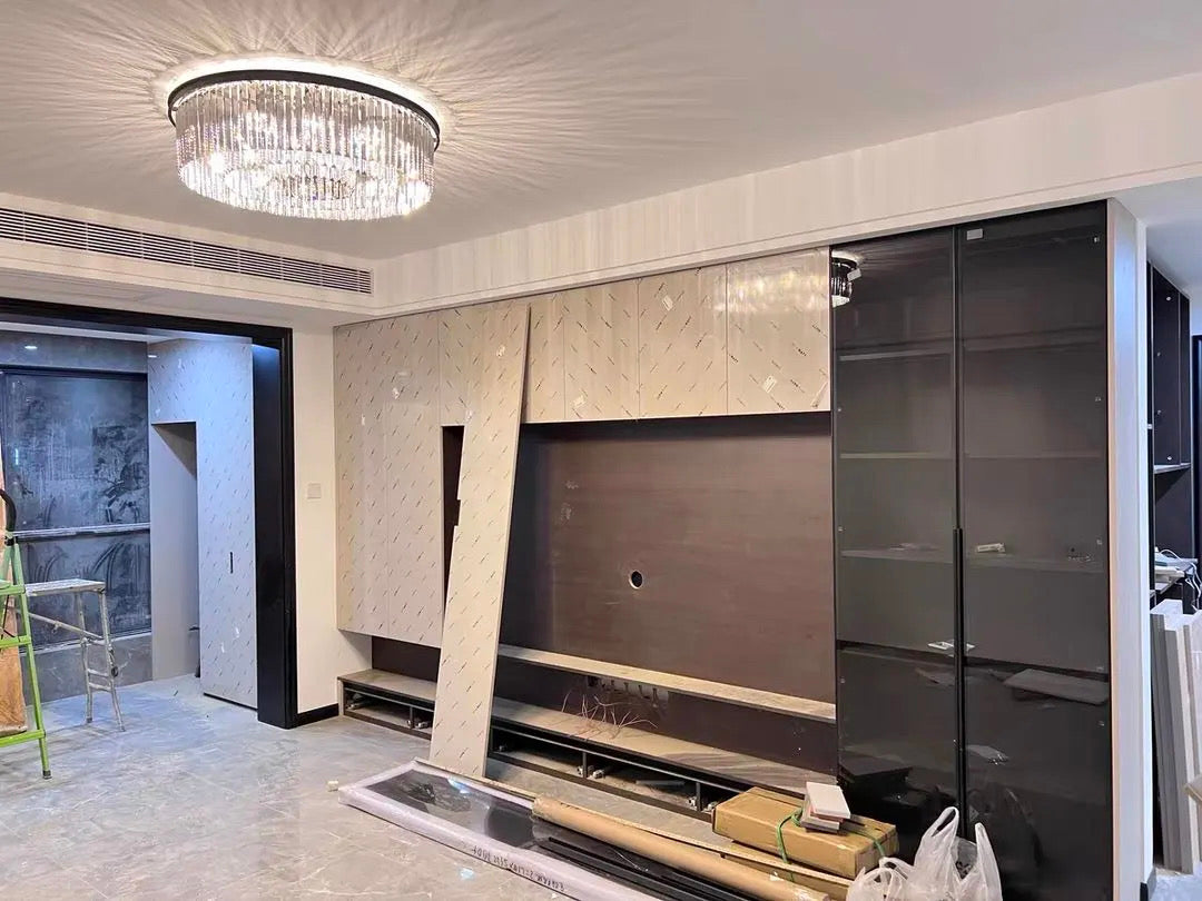 Tavian Chandelier