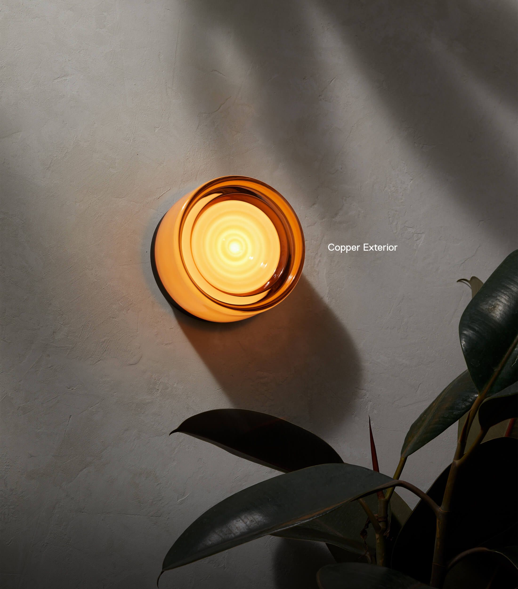 RippleGuard IP65 Tempered Glass Wall Light for Outdoors