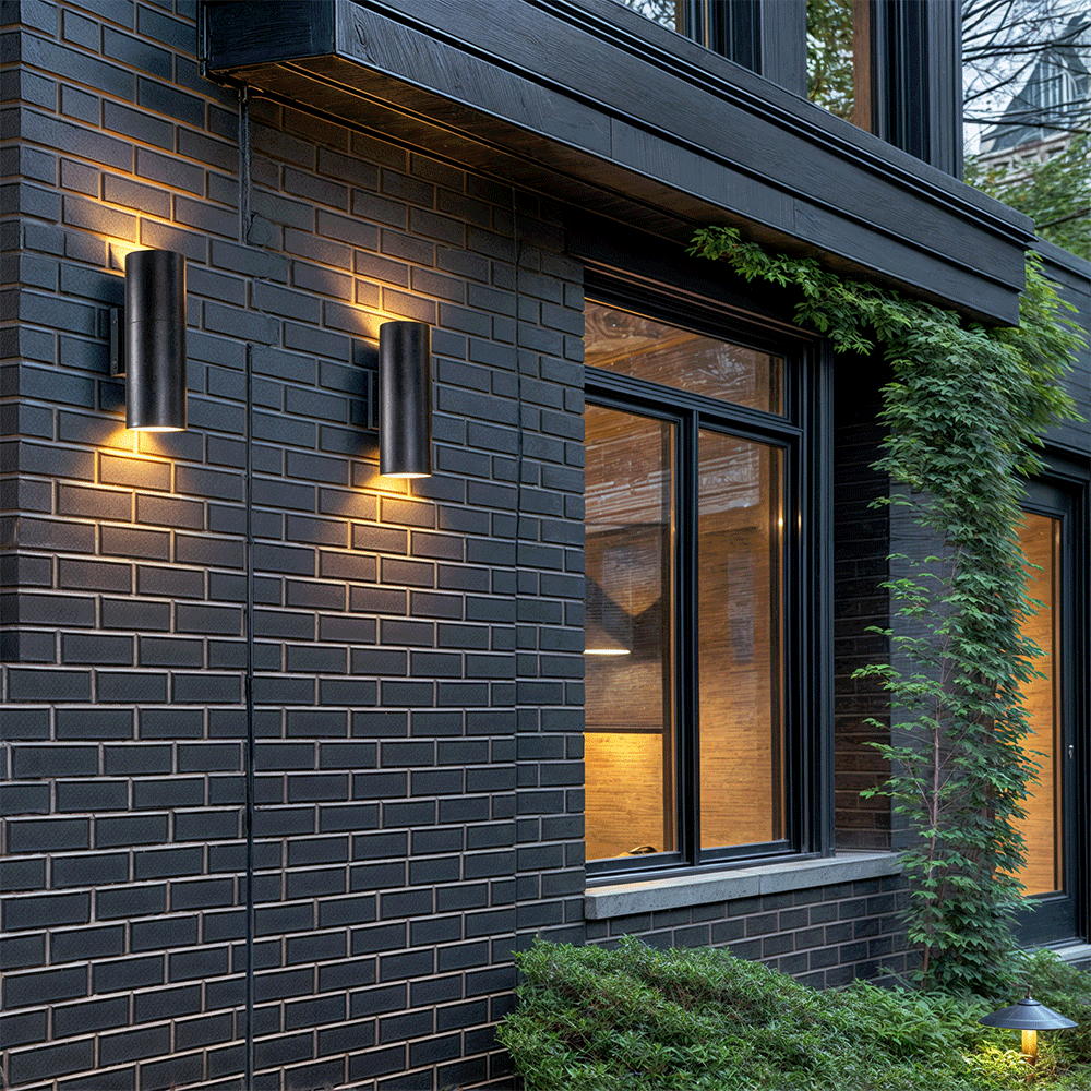 Liora | Vegglampe med to hoder