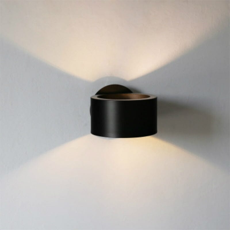 Vegglampe i gullring