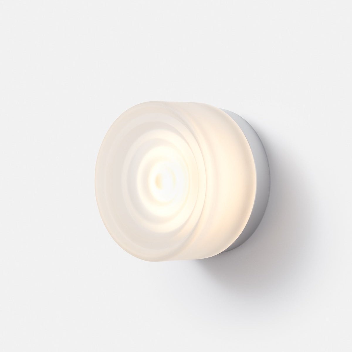RippleGuard IP65 Tempered Glass Wall Light for Outdoors