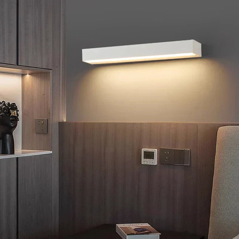 Marin | Waterproof Wall Lamp