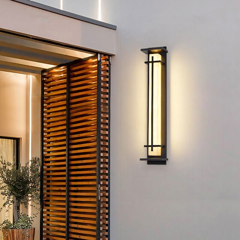 Soraya Outdoor Lamp