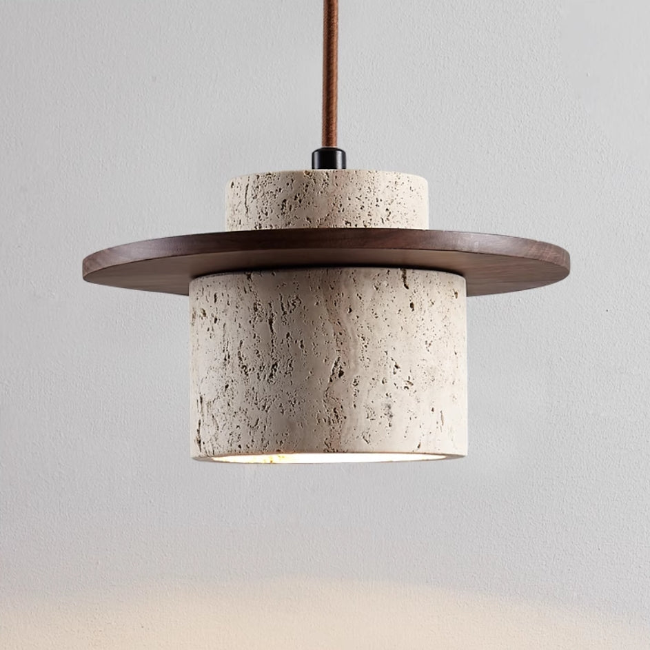Lirona hängande lampa i travertin i gul grottsten