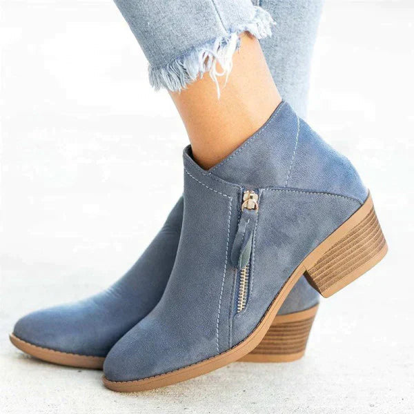 Orthopedic women's leather boots