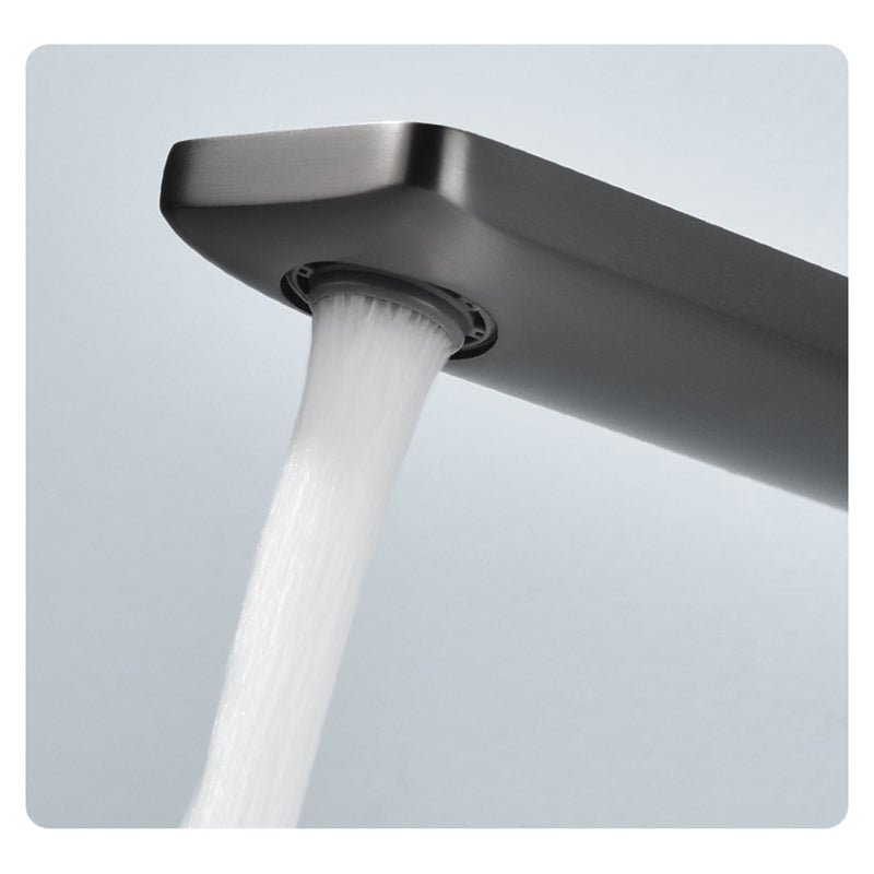 AstraLine Innfelt Veggmontert Servantkran, Enkeltgrep Minimalistisk Design