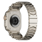 Elestra | Titaanirengas V01 | Petprovac