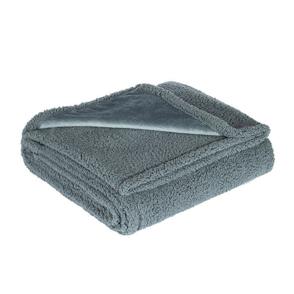 שטיח עמיד למים CozyGuard לניקוי קל של חללי מגורים