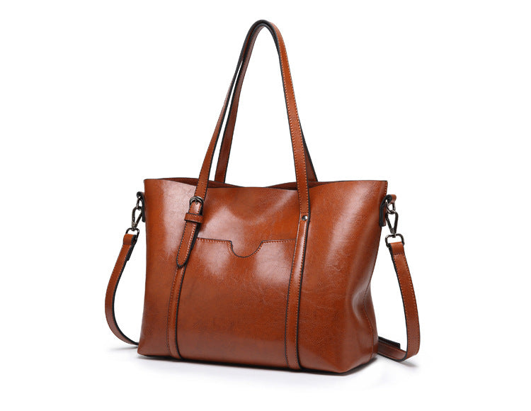 Stylish leather handbag with handcrafted details