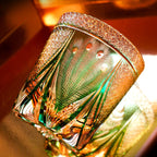 Kiyomi | 手作りエメラルドウイスキーグラス 孔雀のモチーフ付き 木製ボックス入り | Petprovac