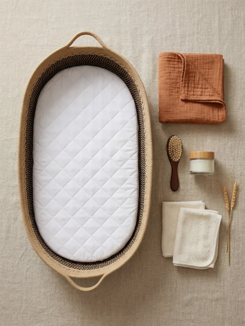 Two-Tone Cotton Rope Changing Basket With Integrated Handles