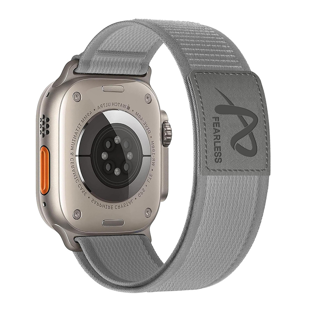 Rivaro Trail Loop nylonrem med läderetikett för Apple Watch
