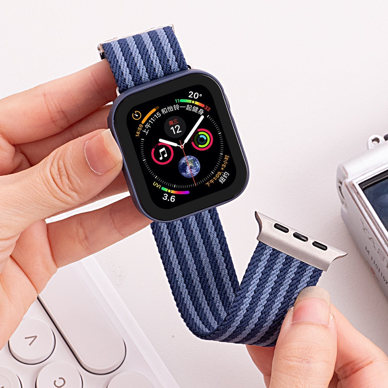 Averra Braided Nylon Band for Apple Watch