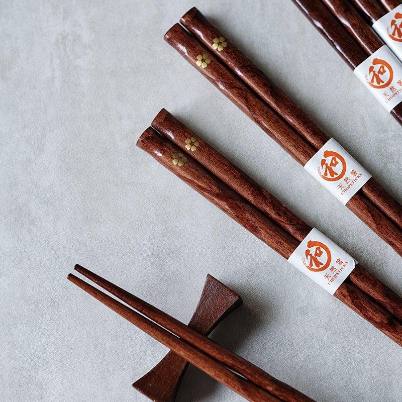 Miyabi | Golden Sakura Wooden Chopstick Set | Petprovac