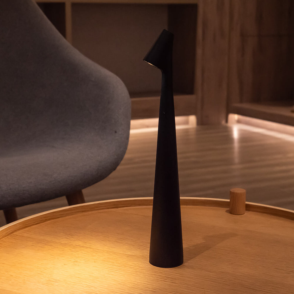 充電式ノルディックミニマリストコードレステーブルランプLED付き