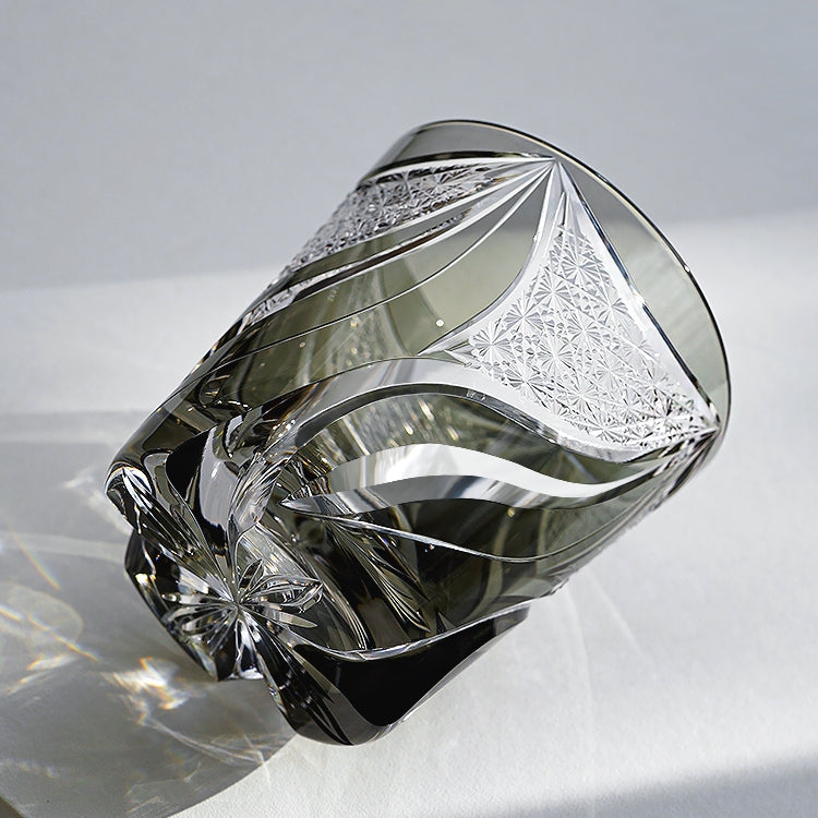 Kireno | Bicchiere da whisky artigianale in pietra d'inchiostro a fiamma in scatola di legno | Petprovac