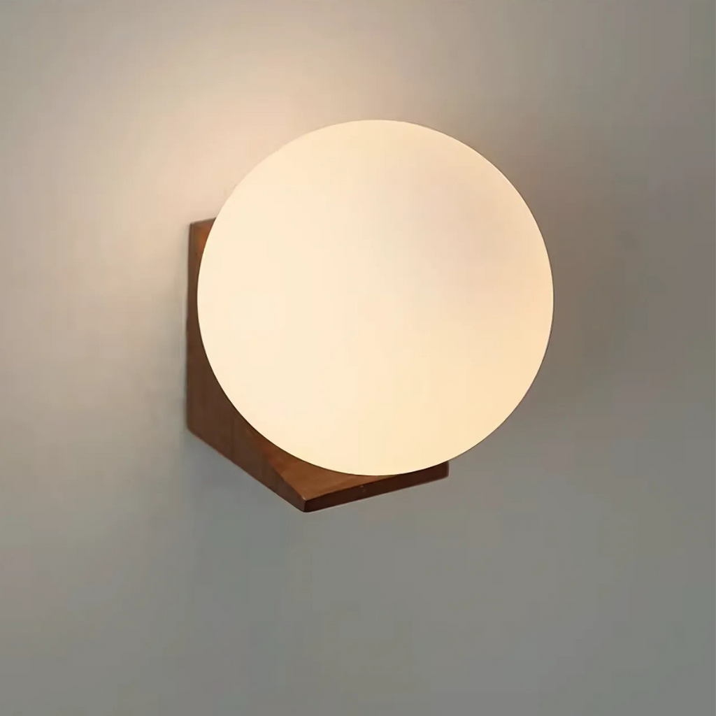 Liora Wall Sconce | Petprovac