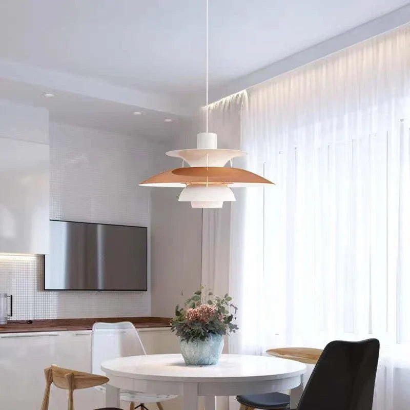 Lampu Gantung LED Morandi Dengan Pelindung Logam Berwarna-warni Untuk Ruang Tamu