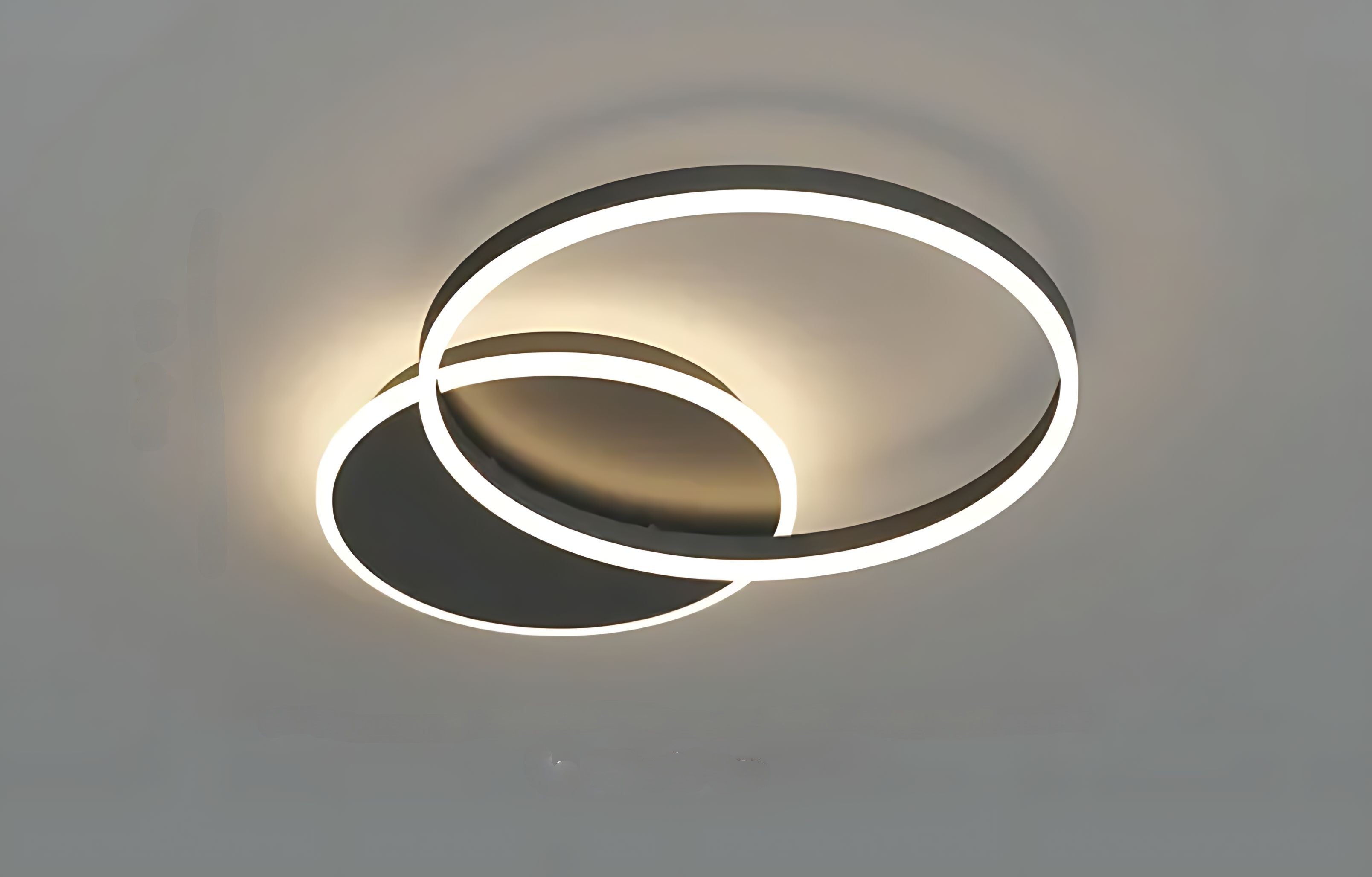 LumenNova Orbit Ring loftlampe med himmelsk glød