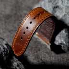 Tali Kulit Coklat Kacang Walnut Serasi Dengan Jam Tangan Apple