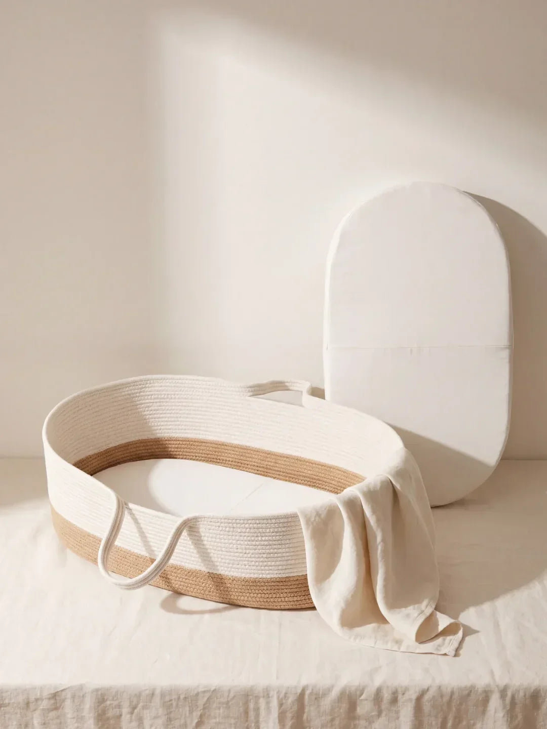 Two-Tone Cotton Rope Changing Basket With Integrated Handles