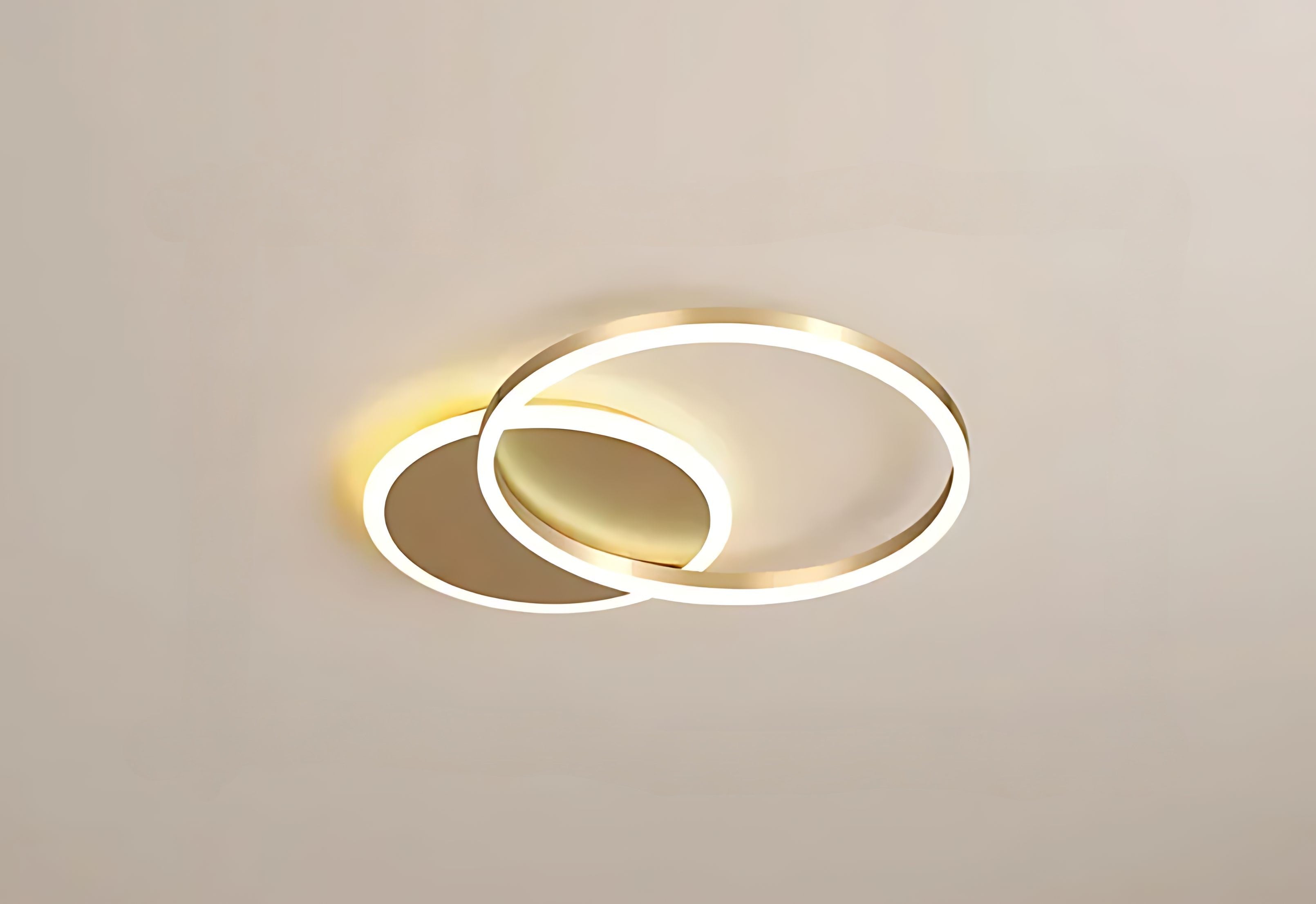 LumenNova Orbit Ring loftlampe med himmelsk glød