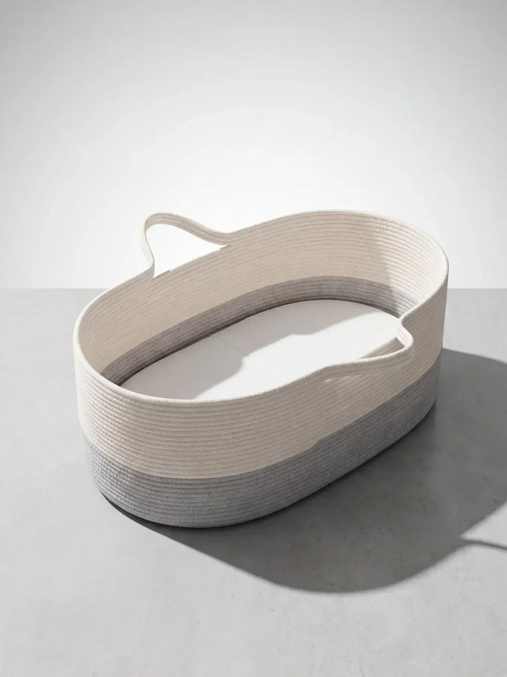 Two-Tone Cotton Rope Changing Basket With Integrated Handles
