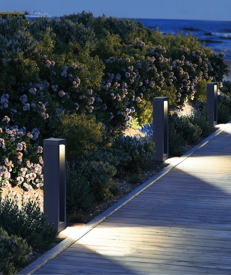Lámpara de césped LED para exteriores Bramwell