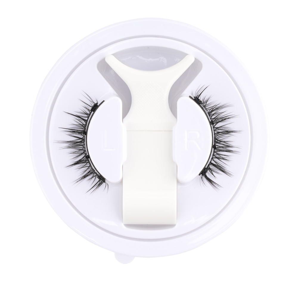 Reusable Magnetic Eyelash and Tweezers Set – No Glue Required