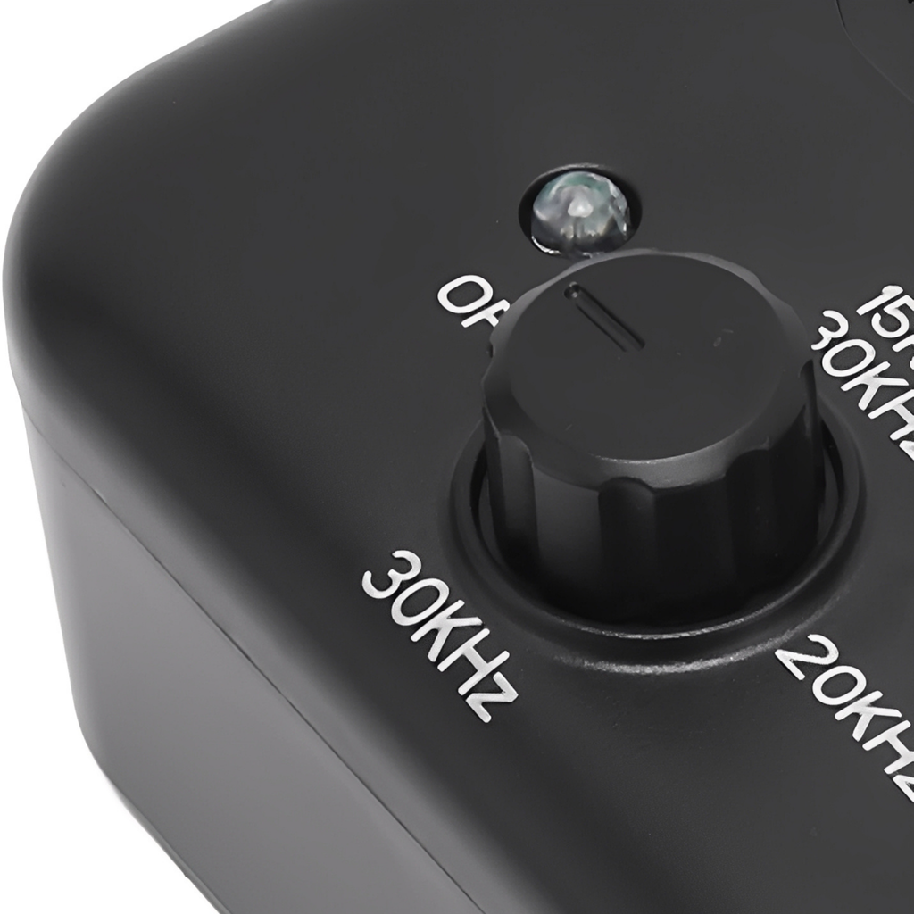 Kawalan Gonggongan Ultrasonik Mudah Alih untuk Anjing Latihan Selamat di Rumah dan Semasa Berjalan