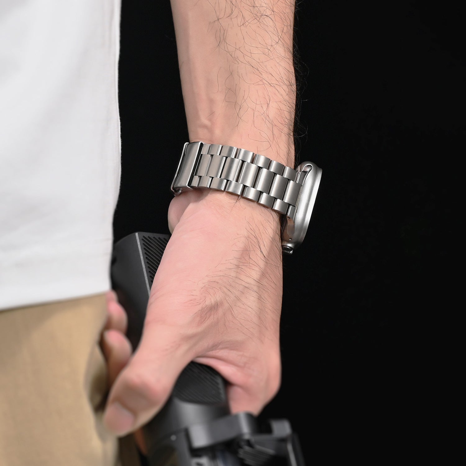 Kestrel Titanium-armband med förbättrad säkerhetsspänne för Apple Watch