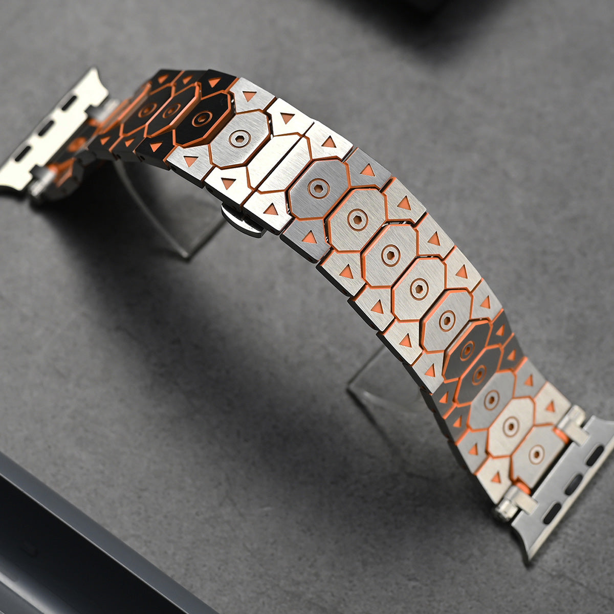 Vantira | Titanium Band for Apple Watch
