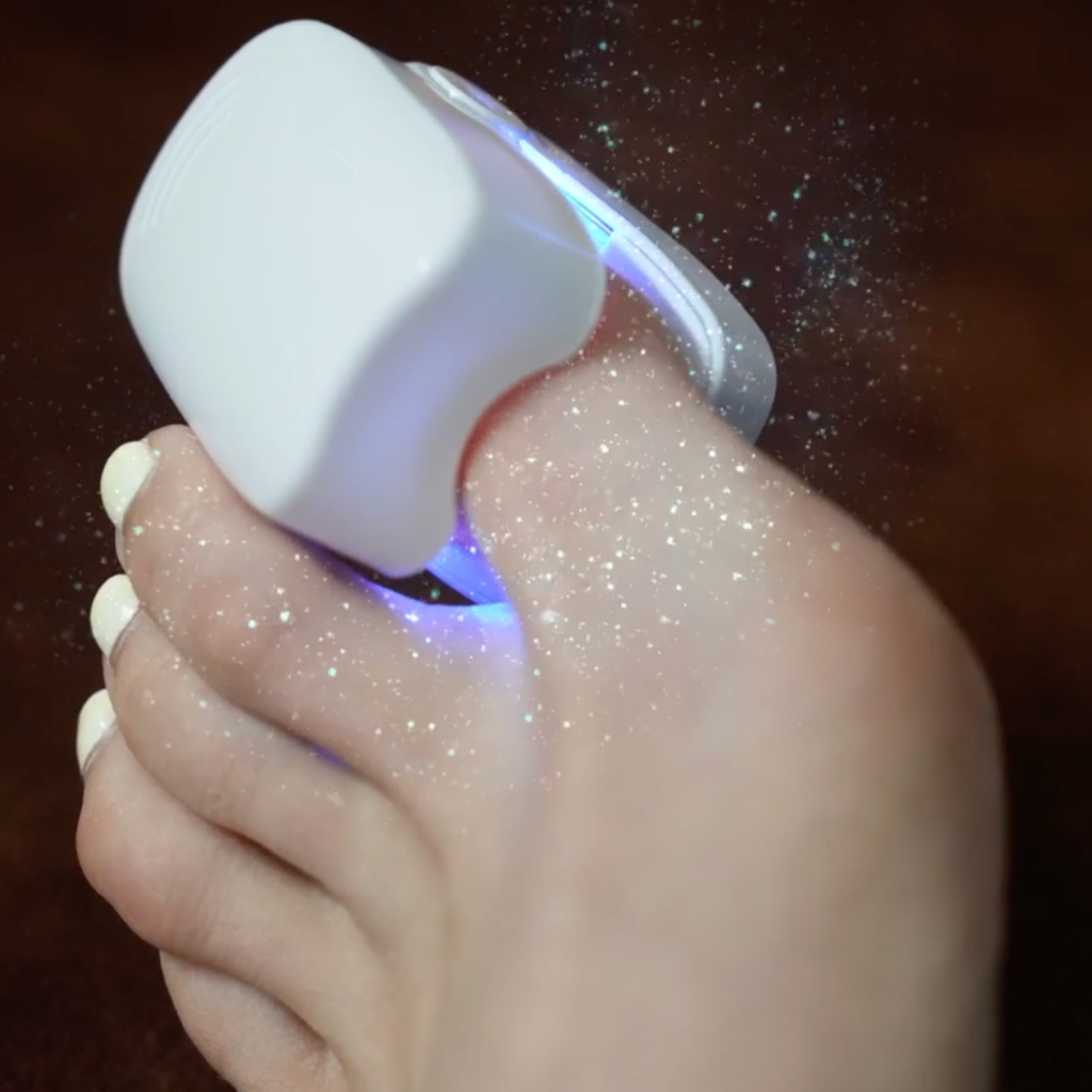 Peranti Terapi Kuku UV Mudah Alih LuminaNail untuk Penjagaan di Rumah