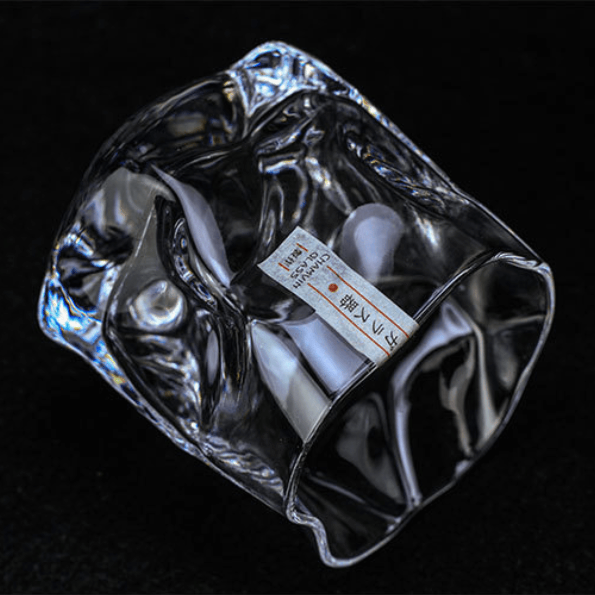 Astra Kiriko Crumple Whisky Glas Edo Handwerkskunst Kunsthandwerker