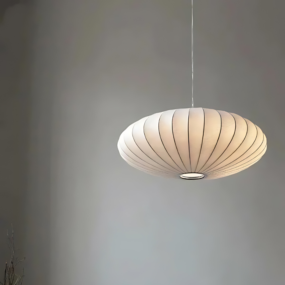 Lampada da soffitto Aethera in seta per spazi abitativi moderni