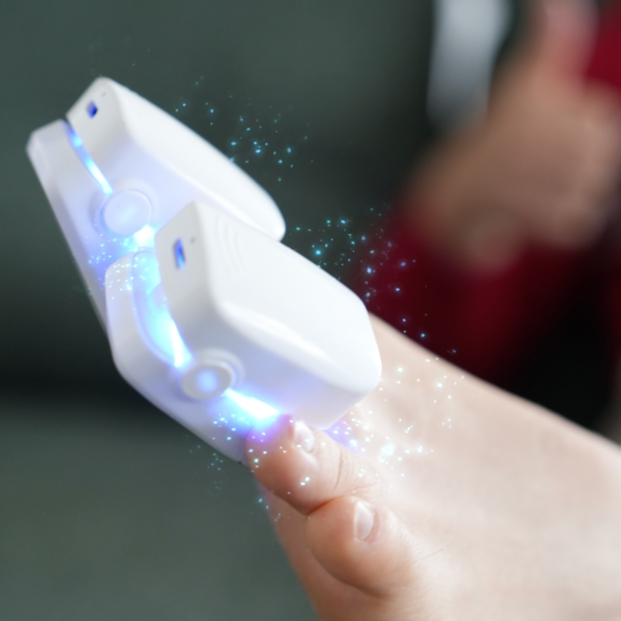 Peranti Terapi Kuku UV Mudah Alih LuminaNail untuk Penjagaan di Rumah