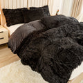 Juego de ropa de cama Velora Plush que ofrece comodidad lujosa para un refugio hogareño acogedor