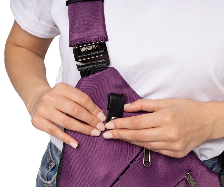 Anti-Theft Travel Bag – Hidden Zippers and Front-Facing Security