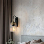 Kinkiet w stylu vintage z żłobionym szklanym kloszem | Petprovac