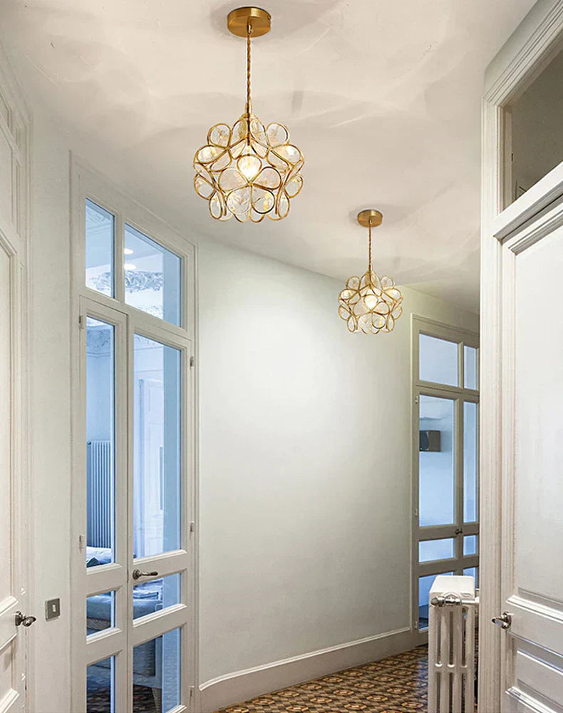 Blomstret glasvedhæng