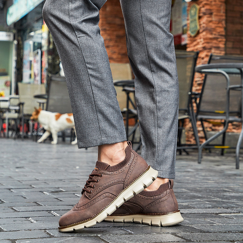 Derbyschuhe mit Flügelkappen-Detail | Petprovac