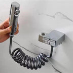 AquaKey | Regulowany przenośny bidet z kontrolami w stylu fortepianu do toalety | Petprovac