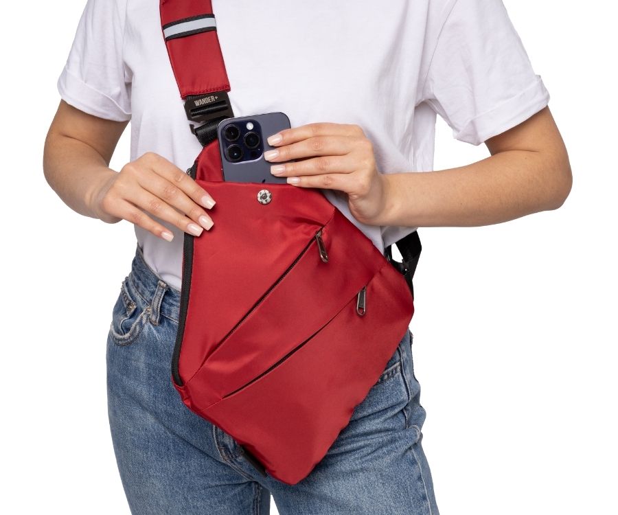 Anti-Theft Travel Bag – Hidden Zippers and Front-Facing Security