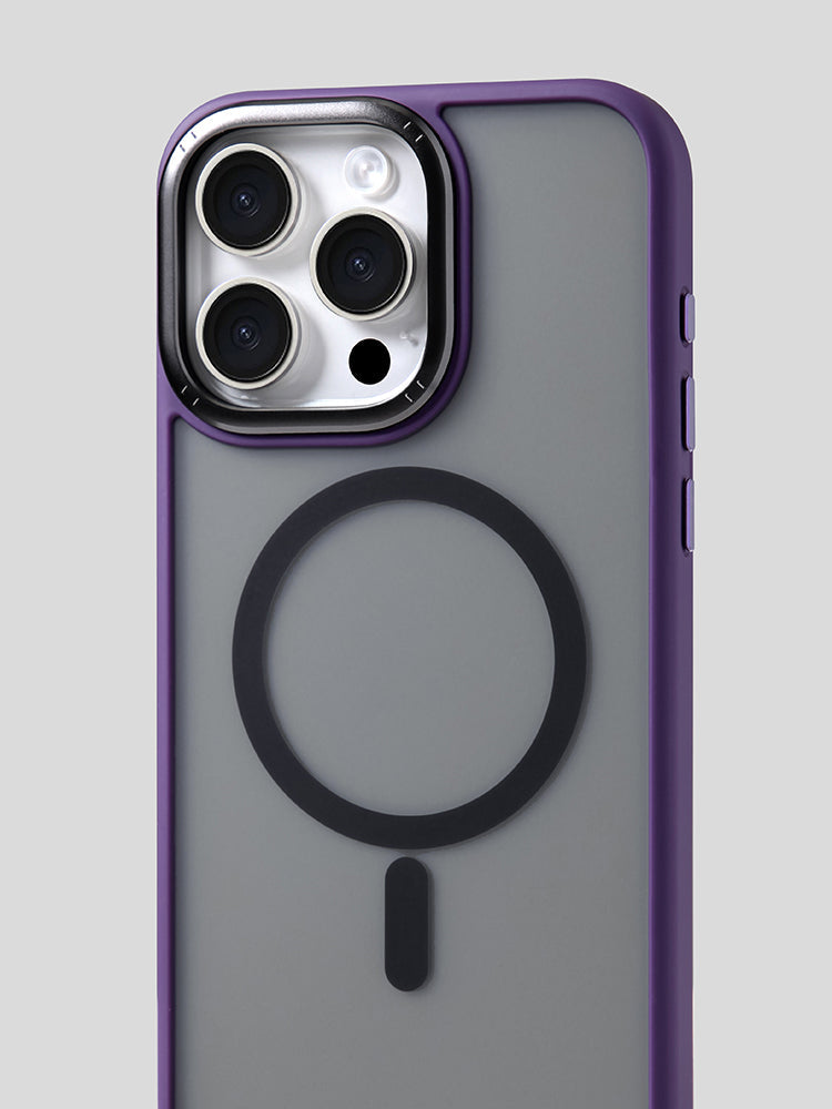 Hautfreundliche matte durchscheinende Handyhülle, MagSafe-kompatibel | Petprovac