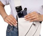 Anti-Theft Travel Bag – Hidden Zippers and Front-Facing Security