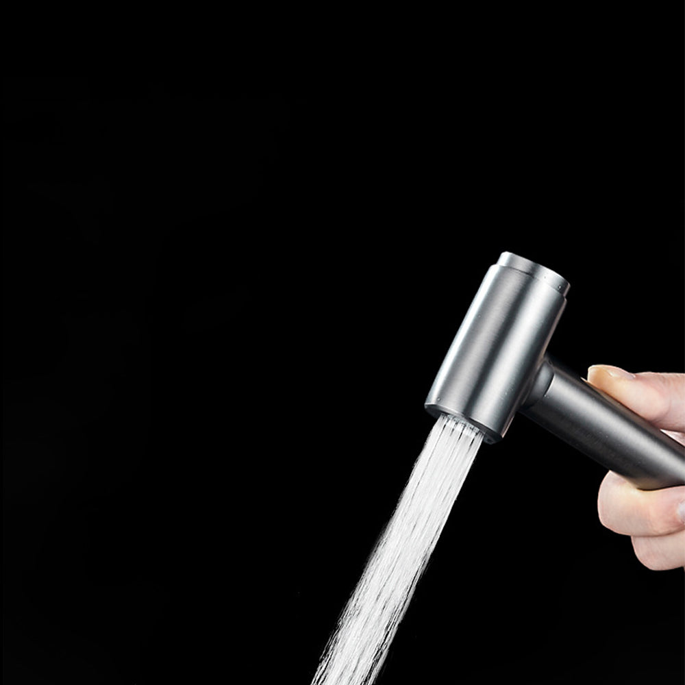 Szürke falra szerelhető bidé készlet kézi spriccelővel | Petprovac