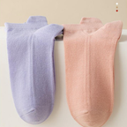Ultra-thin, non-slip socks with invisible effect