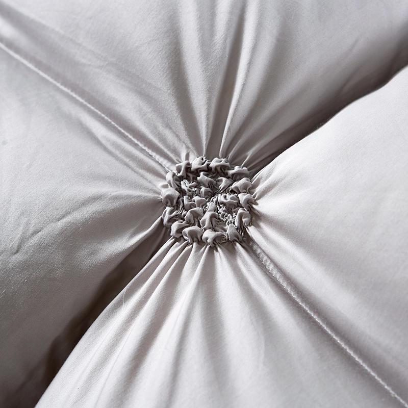 AuroraNest | Gemütliche, elegante Daunendecke | Petprovac