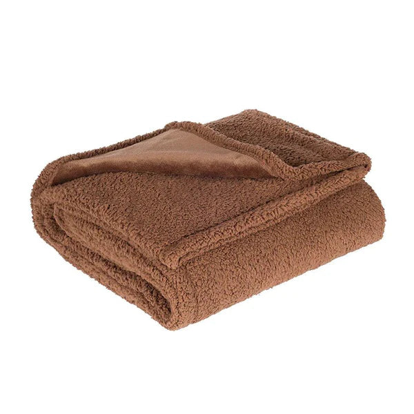 שטיח עמיד למים CozyGuard לניקוי קל של חללי מגורים