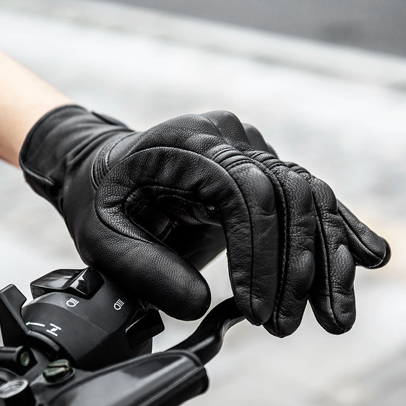 Guantes de cuero para motocicleta VeloGuard, compatibles con pantalla táctil, cálidos y duraderos | Petprovac